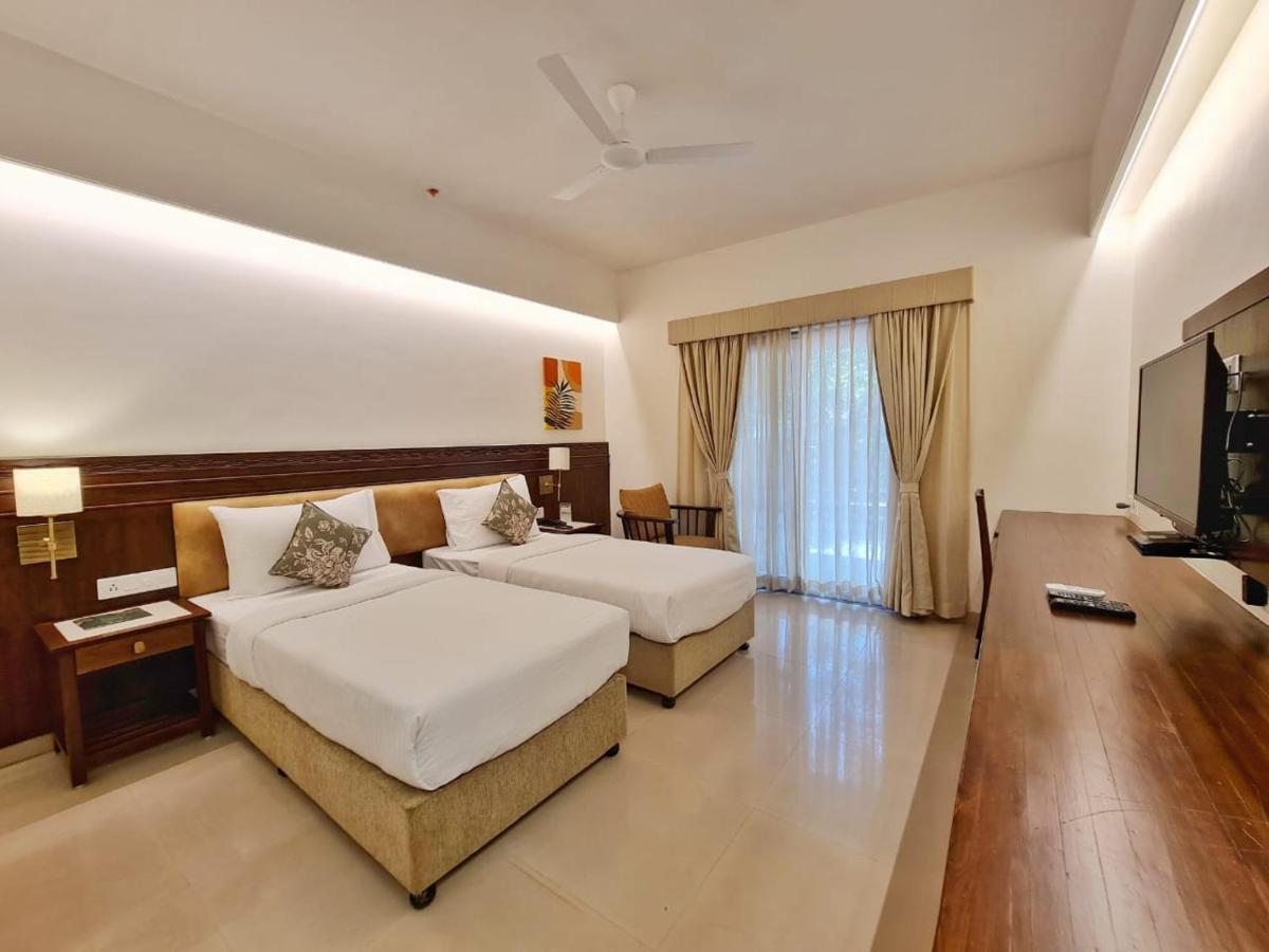 The Pavillion Hotel Kolhapur Eksteriør billede