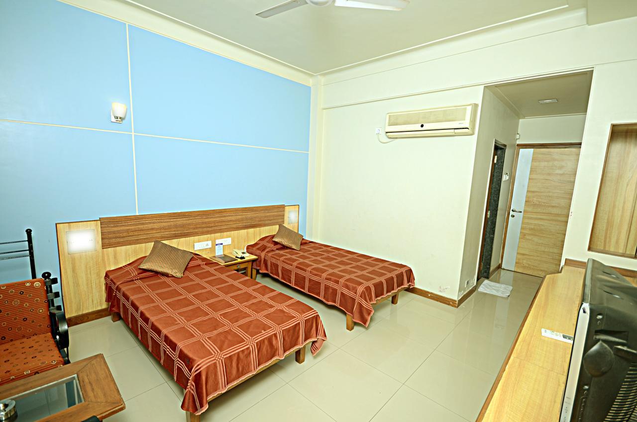 The Pavillion Hotel Kolhapur Eksteriør billede