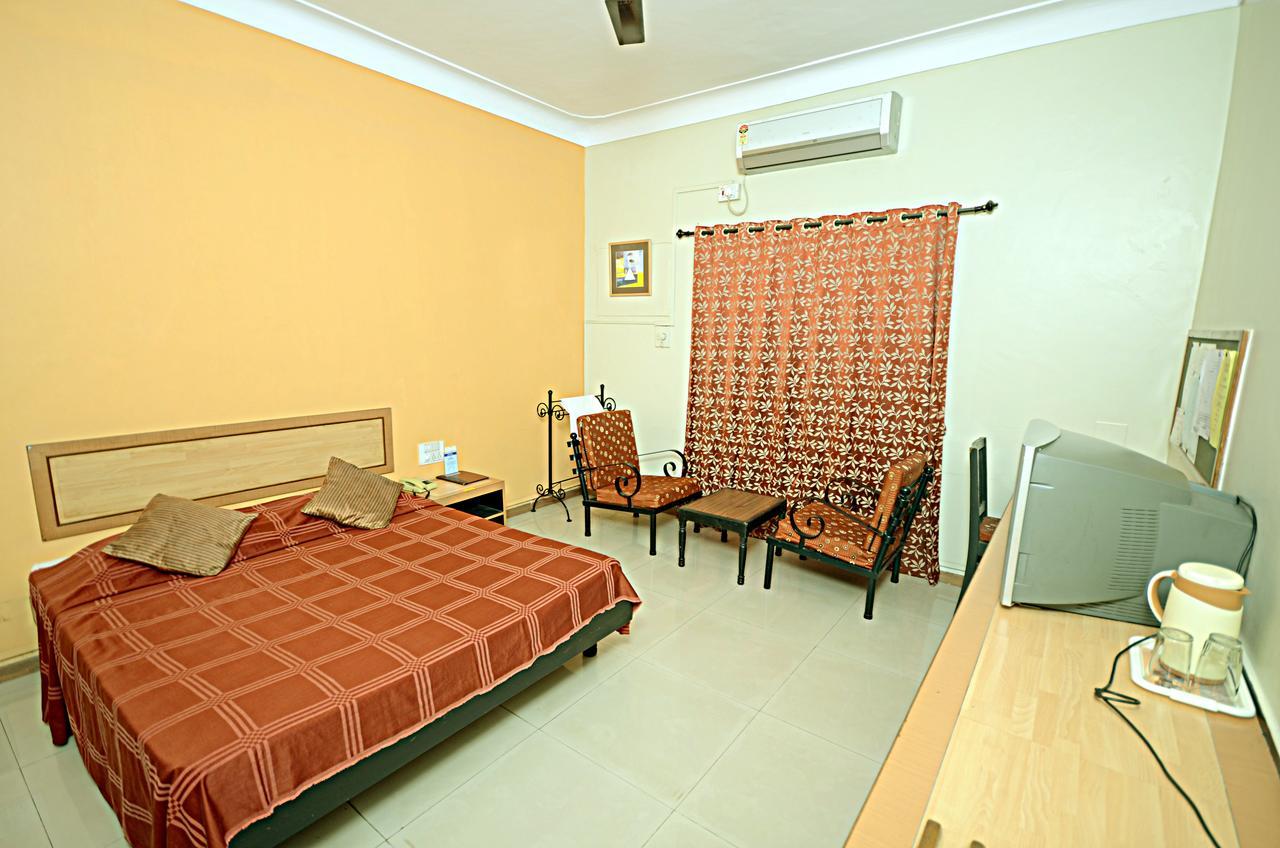 The Pavillion Hotel Kolhapur Eksteriør billede